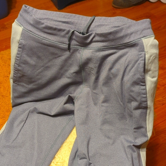 Lululemon pants - Picture 1 of 5